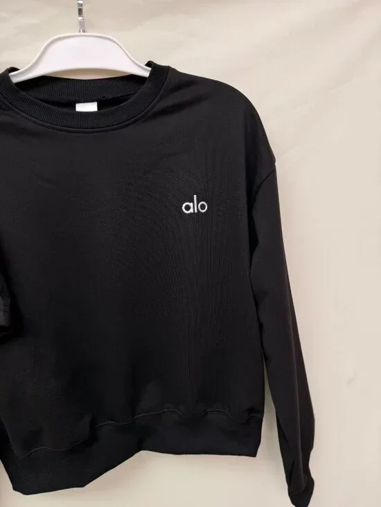 Alo Yoga Black Casual Sporty Cropped Crew Neck Sweatshirt, Size M. - Picture 4 of 8